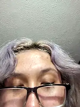 Snapshot of belenvaleria chatting on March 7, 12:58 am belenvaleria online show from March 7, 12:58 am