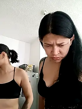 Snapshot of bri_ali chatting on February 21, 2:27 pm bri ali online show from February 21, 2:27 pm