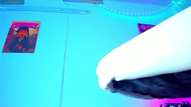 Cherry splash online show from February 18, 1:56 am