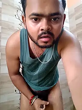 guavam65 online show from March 11, 1:55 am