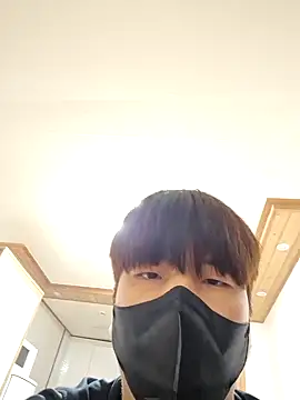 Snapshot of Tyyyggjju chatting on October 24, 8:44 am Tyyyggjju online show from October 24, 8:44 am