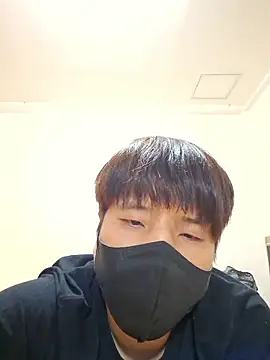 Snapshot of Tyyyggjju chatting on October 28, 12:52 pm Tyyyggjju online show from October 28, 12:52 pm