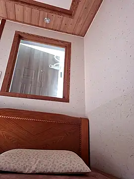 Snapshot of Tyyyggjju chatting on November 15, 5:38 am Tyyyggjju online show from November 15, 5:38 am