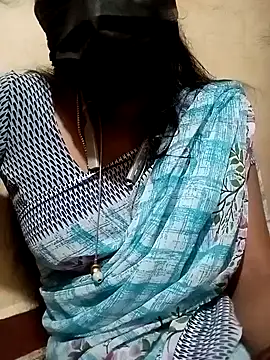 Snapshot of Tamil_roja17 chatting on February 4, 5:23 pm Tamil roja17 online show from February 4, 5:23 pm