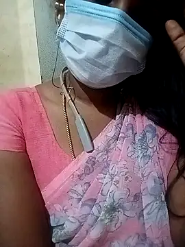 Snapshot of Tamil_roja17 chatting on February 19, 9:50 am Tamil roja17 online show from February 19, 9:50 am