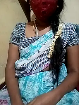 Snapshot of Tamil_roja17 chatting on February 21, 8:16 pm Tamil roja17 online show from February 21, 8:16 pm