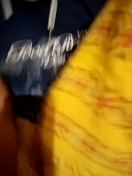 Snapshot of Tamil_roja17 chatting on February 26, 11:41 am Tamil roja17 online show from February 26, 11:41 am