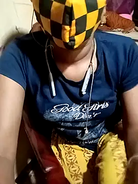 Snapshot of Tamil_roja17 chatting on February 26, 5:17 pm Tamil roja17 online show from February 26, 5:17 pm