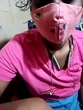 Snapshot of Tamil_roja17 chatting on March 4, 5:24 pm Tamil roja17 online show from March 4, 5:24 pm