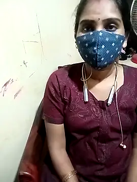 Snapshot of Tamil_roja17 chatting on March 15, 5:37 pm Tamil roja17 online show from March 15, 5:37 pm