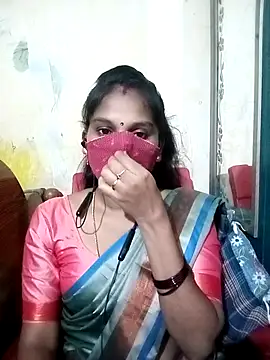 Snapshot of Tamil_roja17 chatting on October 14, 5:41 am Tamil roja17 online show from October 14, 5:41 am