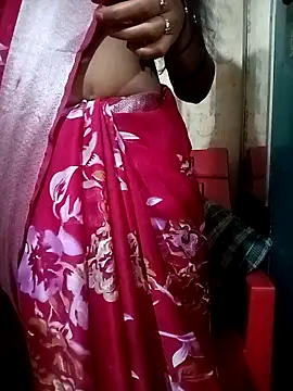 Snapshot of Tamil_roja17 chatting on October 17, 5:54 am Tamil roja17 online show from October 17, 5:54 am