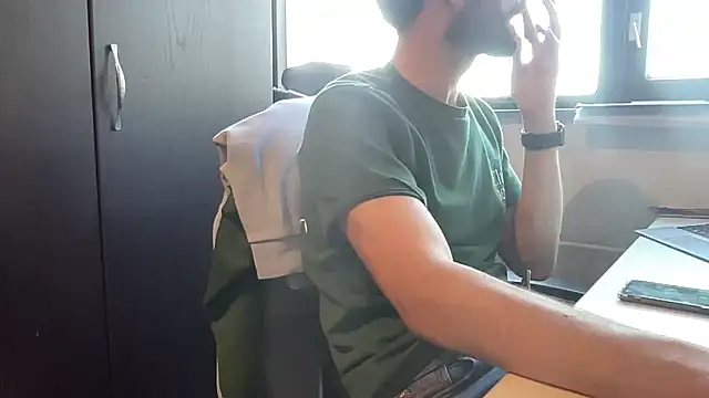 bullyboyy online show from January 27, 2:57 pm