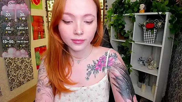 Snapshot of Maya_Light chatting on March 5, 11:38 am Maya Light online show from March 5, 11:38 am