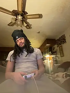 Snapshot of B3-Dindles chatting on February 4, 9:37 am B3-Dindles online show from February 4, 9:37 am