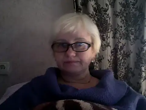 Snapshot of Mayya4321 chatting on February 15, 9:16 am Mayya4321 online show from February 15, 9:16 am