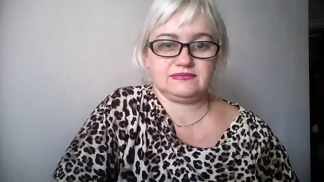 Snapshot of Mayya4321 chatting on September 28, 7:03 am Mayya4321 online show from September 28, 7:03 am