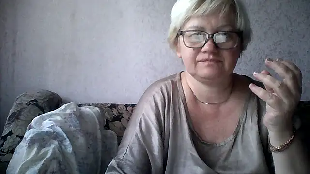 Mayya4321 online show from April 18, 7:01 am