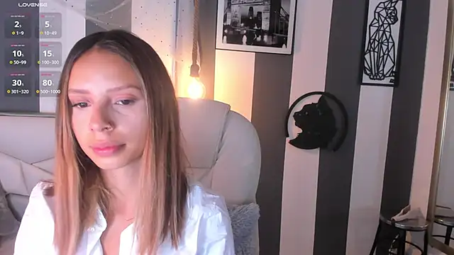 Salome  evans online show from January 31, 12:07 pm