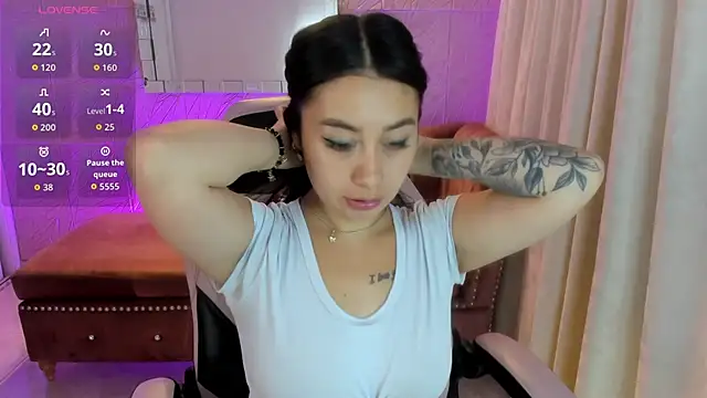 miss isabella m online show from February 20, 1:44 pm