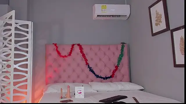 Snapshot of ashanty_queen chatting on March 13, 12:13 pm ashanty queen online show from March 13, 12:13 pm