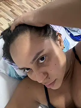 Snapshot of ashanty_queen chatting on October 7, 3:25 am ashanty queen online show from October 7, 3:25 am