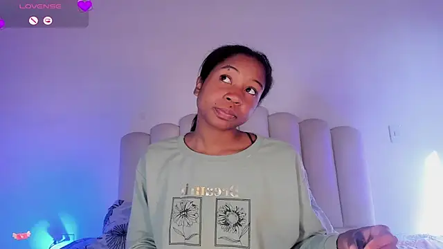 Zaira Rose  online show from September 23, 12:41 pm