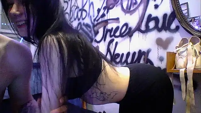 Snapshot of RussNocturnal chatting on January 30, 4:55 pm RussNocturnal online show from January 30, 4:55 pm