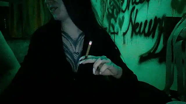 Snapshot of RussNocturnal chatting on February 15, 7:39 pm RussNocturnal online show from February 15, 7:39 pm