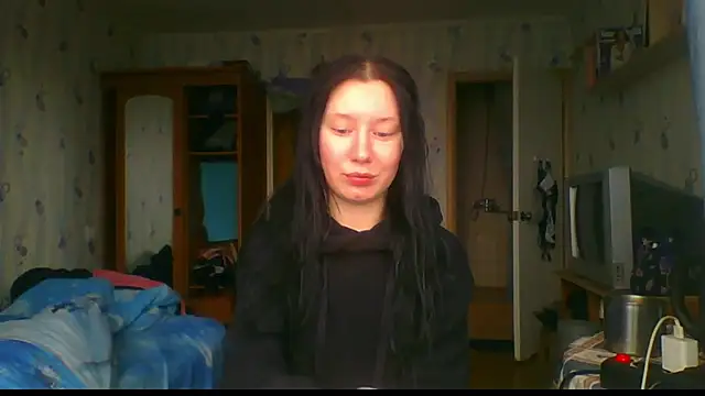 Snapshot of RussNocturnal chatting on February 5, 8:30 am RussNocturnal online show from February 5, 8:30 am