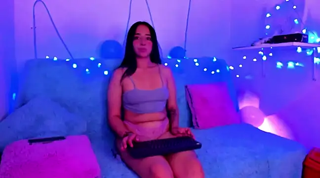 Snapshot of Katie_mora_ chatting on January 29, 9:28 pm Katie mora online show from January 29, 9:28 pm