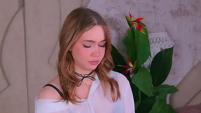 EvansLover online show from October 18, 8:42 pm