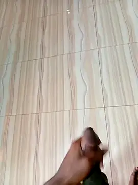 Snapshot of Sweetbwooy chatting on February 10, 3:53 pm Sweetbwooy online show from February 10, 3:53 pm