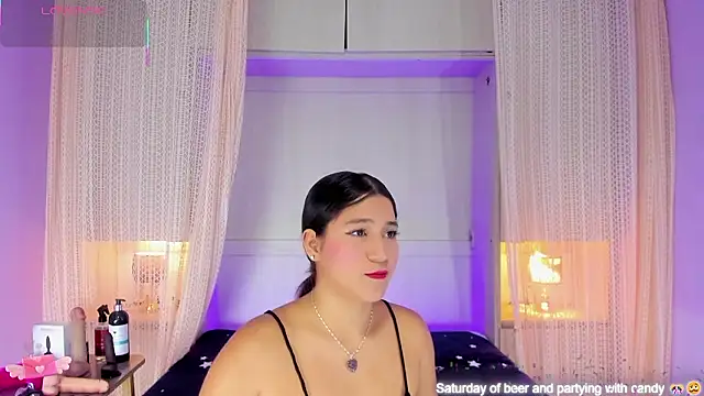 Snapshot of CandyyMaria chatting on January 10, 8:32 pm CandyyMaria online show from January 10, 8:32 pm