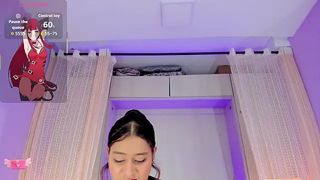 Snapshot of CandyyMaria chatting on January 13, 12:10 pm CandyyMaria online show from January 13, 12:10 pm