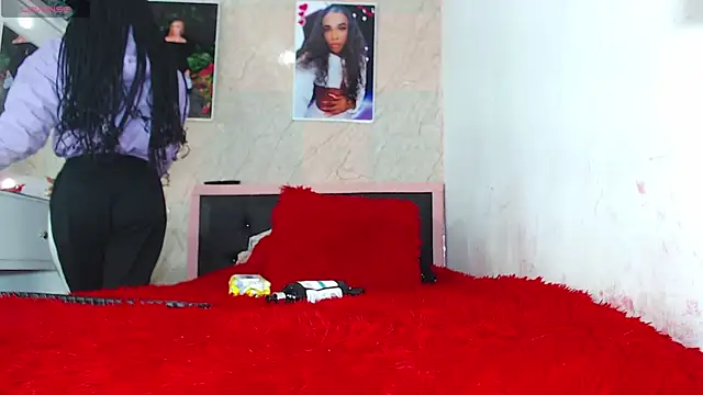 k stormi  online show from April 7, 12:44 am