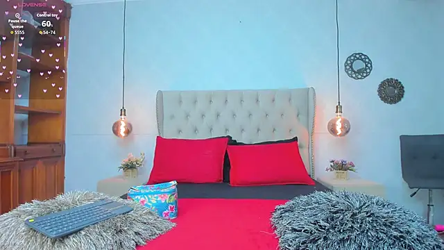 amanda29 online show from November 4, 7:24 pm