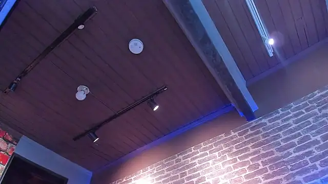 Thomas May4rs online show from February 18, 7:21 am