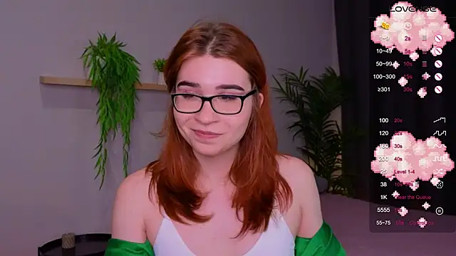 Snapshot of Anncouette_ chatting on February 8, 10:18 am Anncouette online show from February 8, 10:18 am