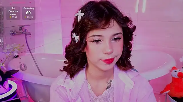 Hotary Yuko online show from July 11, 4:15 am