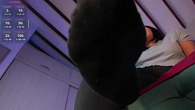 aleya bliss online show from November 15, 3:15 am