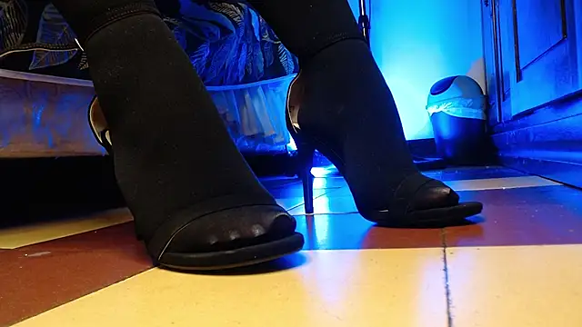 aleya bliss online show from February 27, 9:26 pm