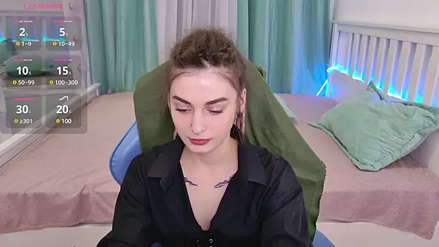 Snapshot of AnTikaMy chatting on February 18, 4:37 pm AnTikaMy online show from February 18, 4:37 pm