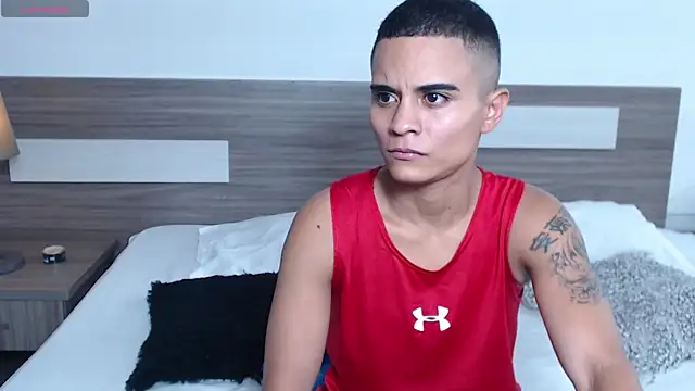 Liiamthompson online show from October 28, 7:38 pm