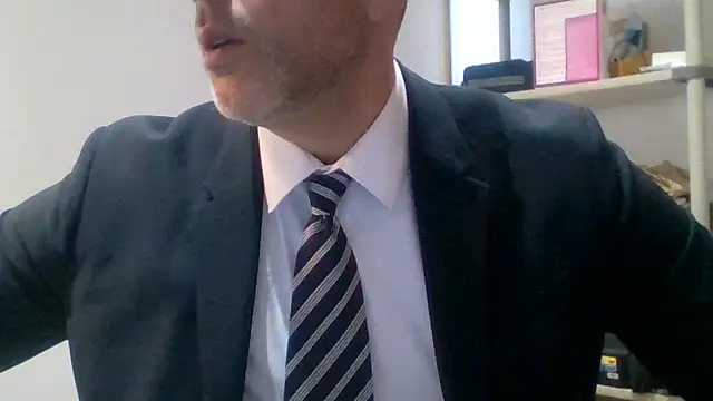 66MA69 online show from February 14, 1:52 pm