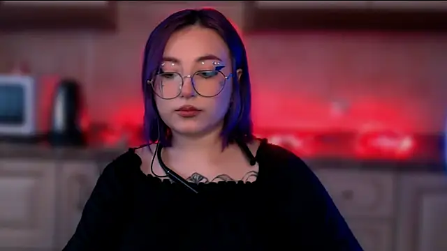 purplewitch online show from February 17, 11:02 am