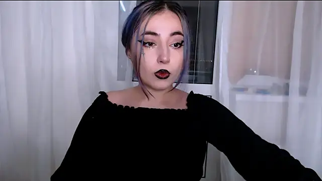 purplewitch online show from November 6, 2:07 pm