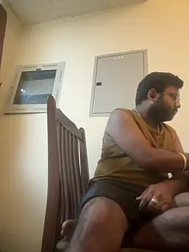 Snapshot of SoloChill chatting on February 26, 11:15 pm SoloChill online show from February 26, 11:15 pm