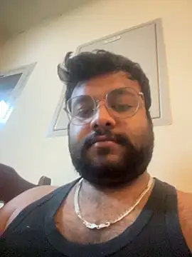 Snapshot of SoloChill chatting on March 2, 12:35 am SoloChill online show from March 2, 12:35 am