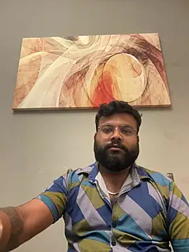 SoloChill online show from August 3, 11:30 pm